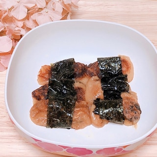 海苔巻きꕤ甘辛バター醤油餅